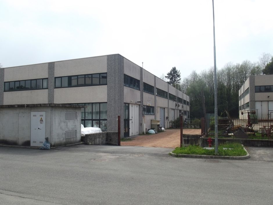 #8116 Porzione di capannone artigianale in vendita - foto 4