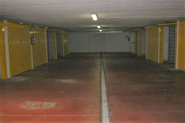 Negozi in vendita