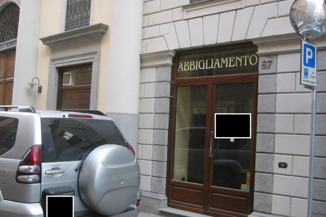 Negozi in vendita