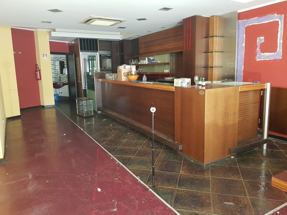 #8219 Negozio uso Bar di 73 mq in vendita - foto 1
