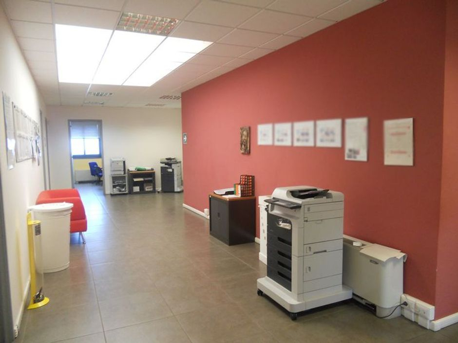 #8230 Complesso artigianale con area scoperta annessa in vendita - foto 4