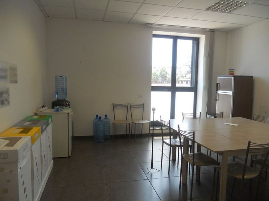 #8230 Complesso artigianale con area scoperta annessa in vendita - foto 7