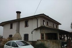 Home with laboratory - Lot 8379 (Auction 8379)