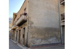 Apartment with internal courtyard - Lot 8409 (Auction 8409)