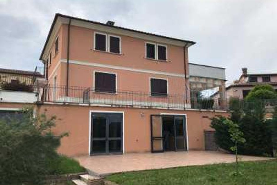 #8413 Sala ricevimenti con piscina in vendita - foto 5