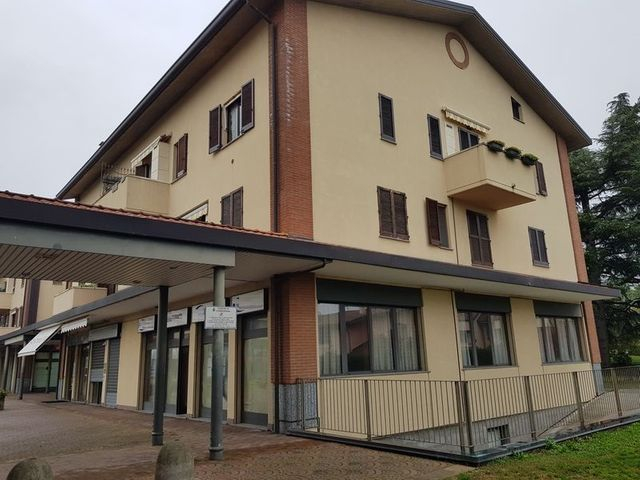 Negozi in vendita