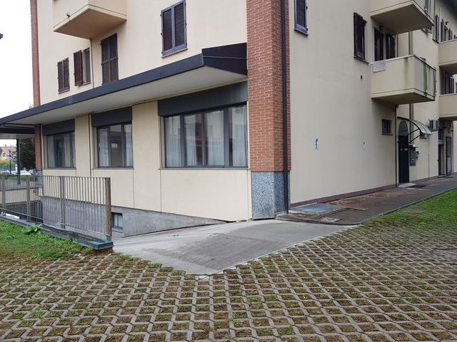 Negozi in vendita