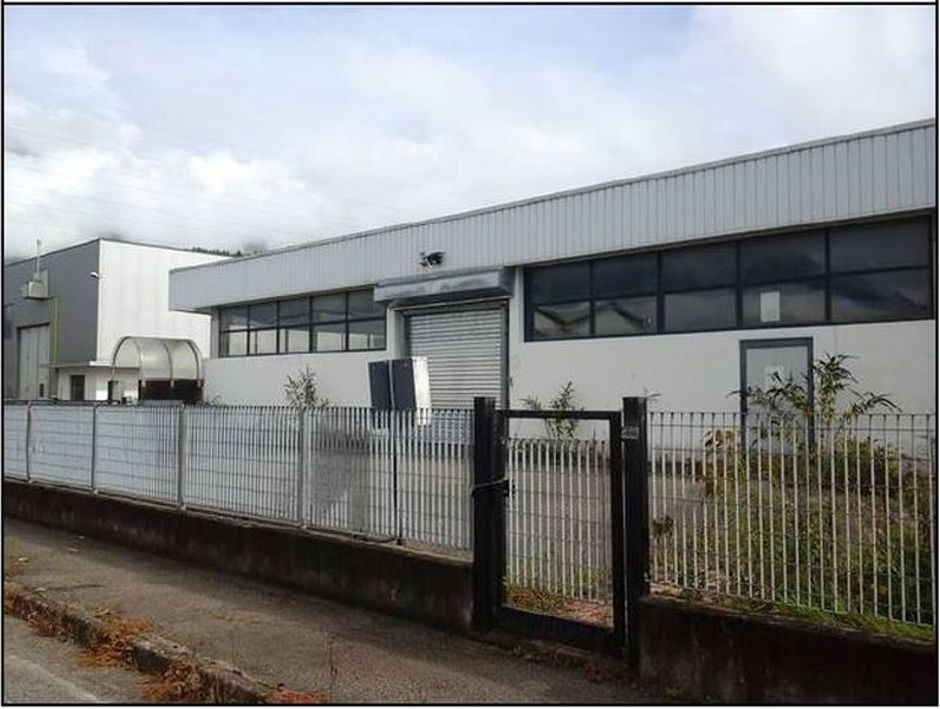 #8630 Capannone industriale con corte in vendita - foto 5