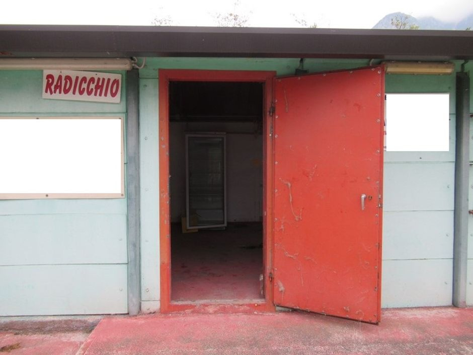 #8644 Deposito per vendita prodotti con pertinenza esclusiva in vendita - foto 5