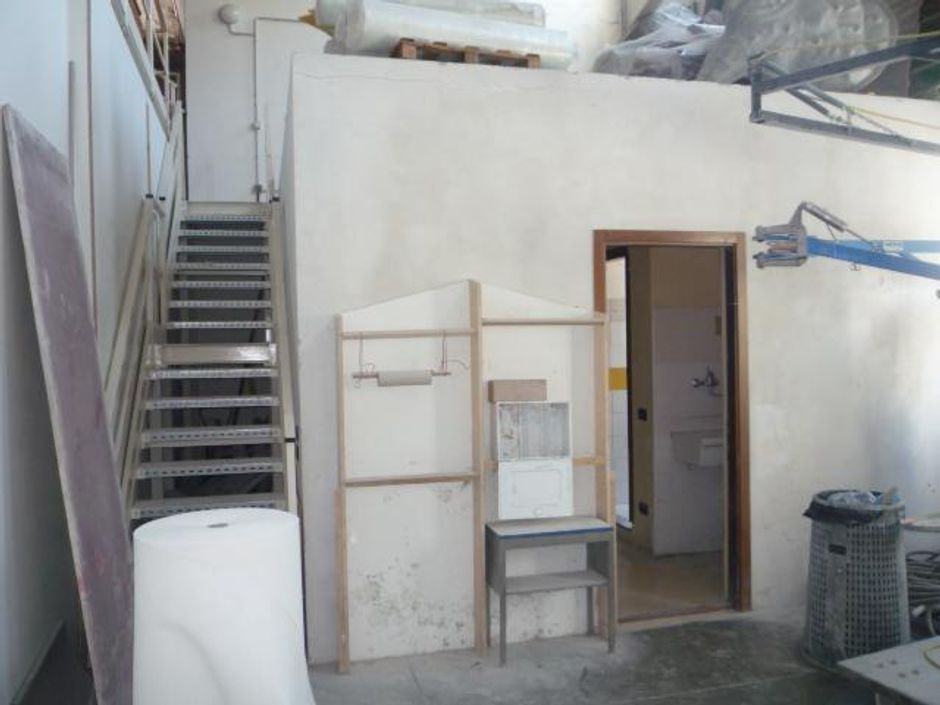 #8752 Capannone produttivo con terreno edificabile in vendita - foto 8