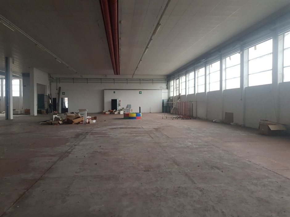 #8771 Due capannoni industriali in vendita - foto 4