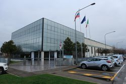 Industrial warehouse of . sqm - Lot 8779 (Auction 8779)