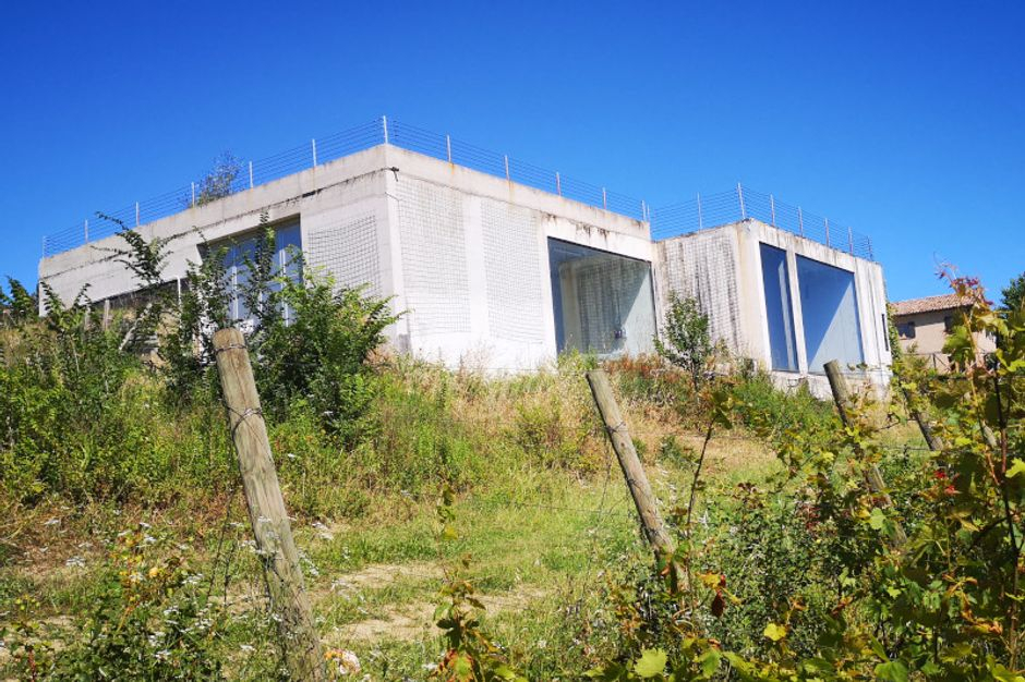 #8861 Fabbricato rurale con terreno a vigneto in vendita - foto 1