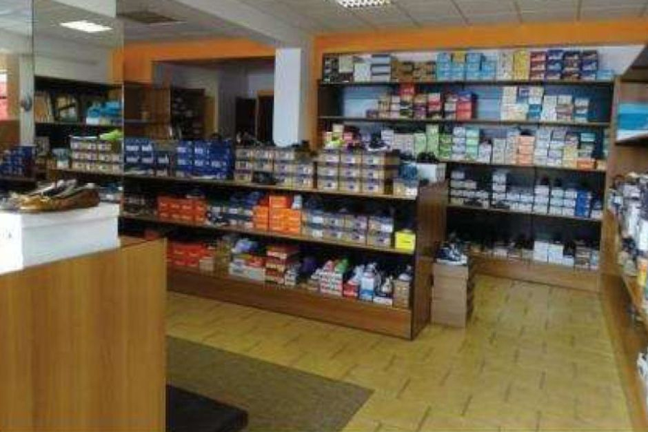 #8871 Fabbricato polifunzionale, negozio con appartamenti in vendita - foto 3
