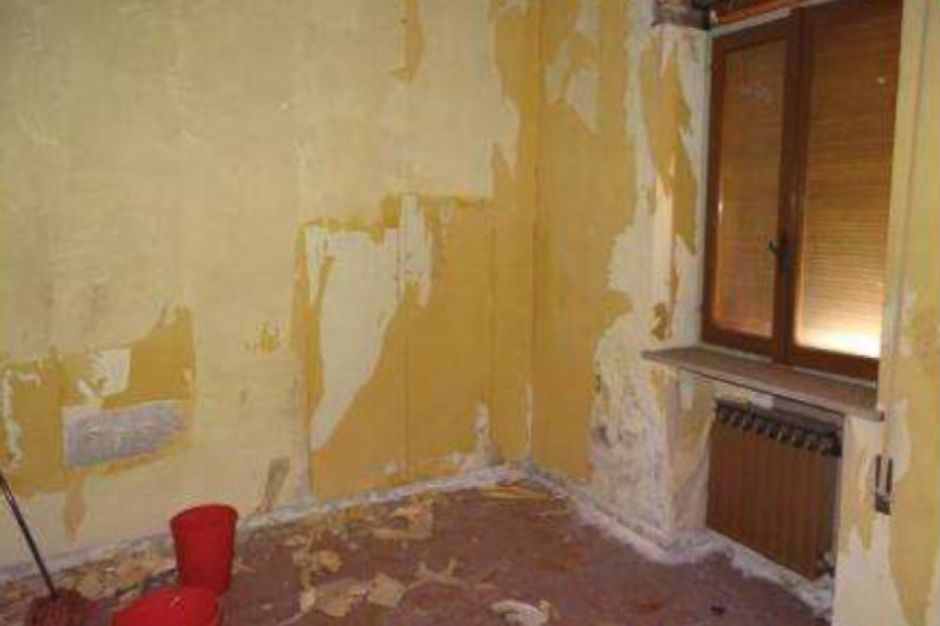 #8871 Fabbricato polifunzionale, negozio con appartamenti in vendita - foto 4