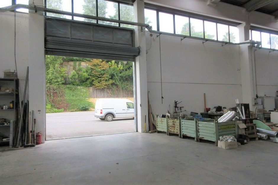 #8882 Porzione di capannone con box prefabbricato in vendita - foto 3