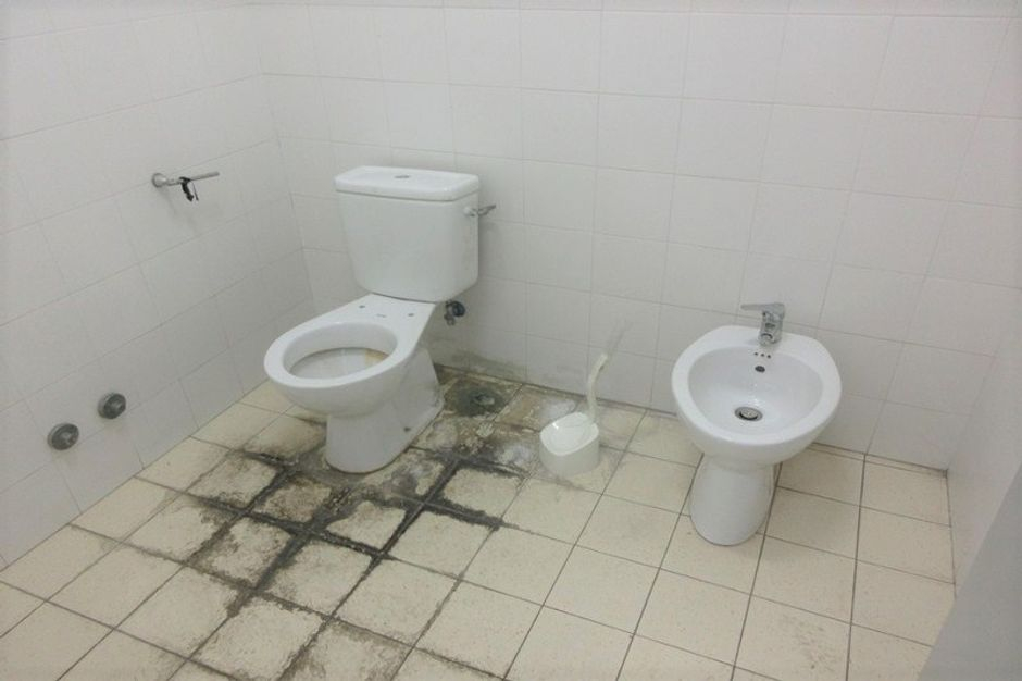 #8882 Porzione di capannone con box prefabbricato in vendita - foto 6