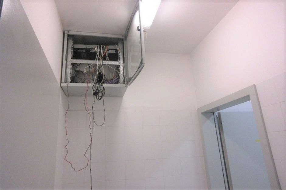 #8882 Porzione di capannone con box prefabbricato in vendita - foto 7