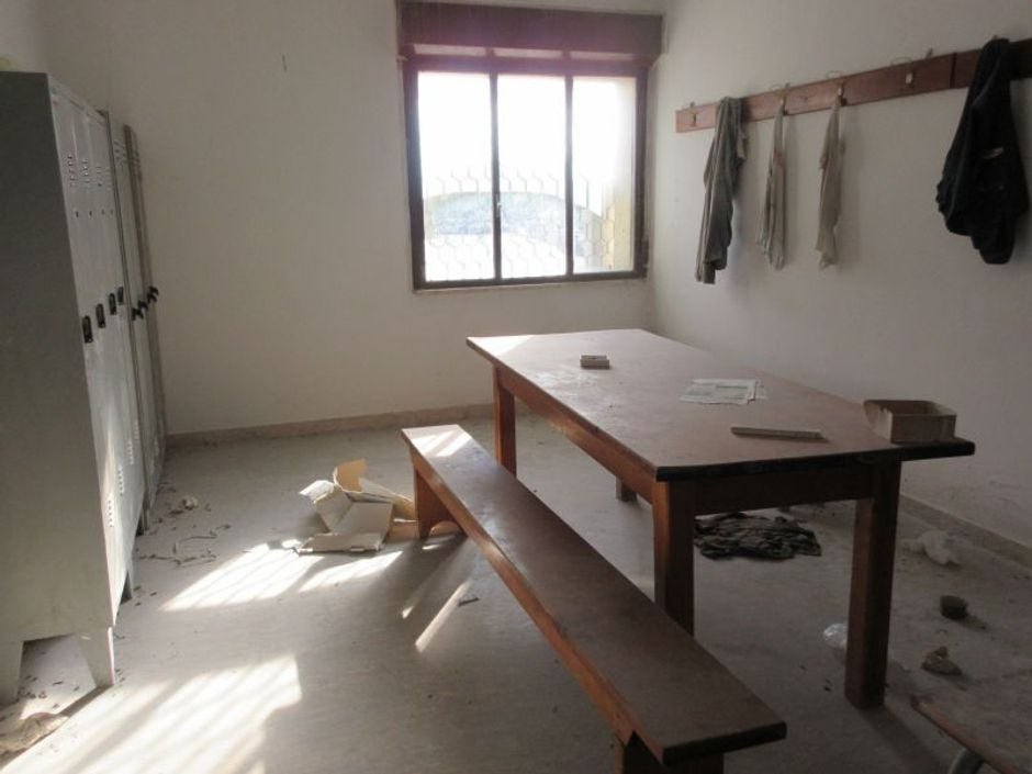 #8925 Capannone con terreno circostante in vendita - foto 10