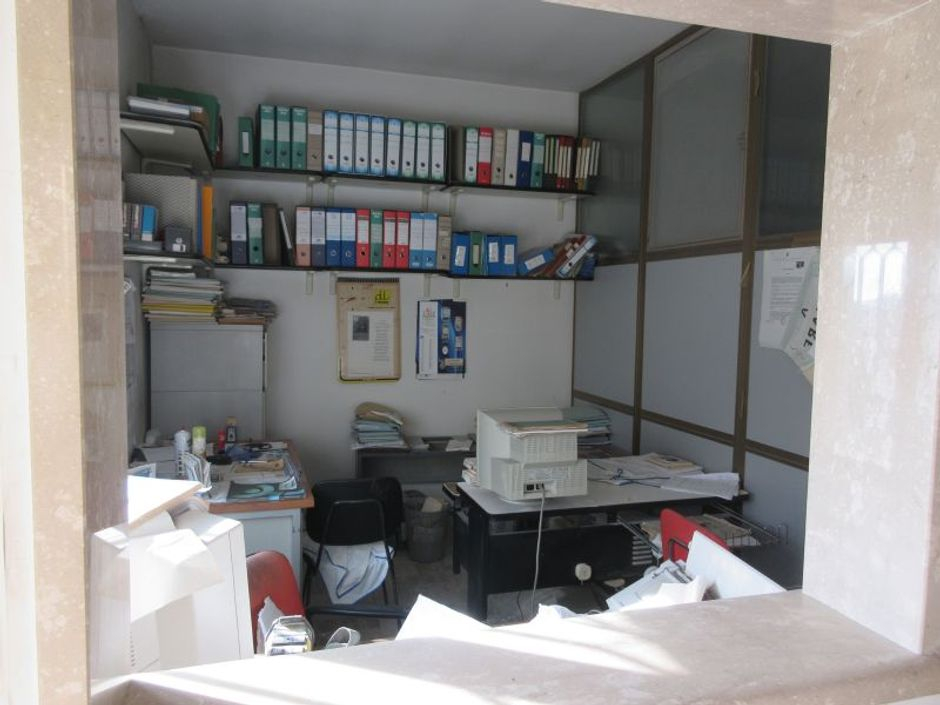 #8925 Capannone con terreno circostante in vendita - foto 11