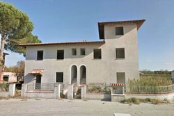 Four family building under construction - Lot 8939 (Auction 8939)