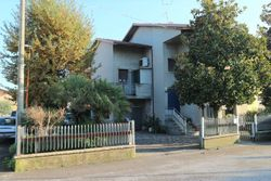 share of apartment with rough attic - Lot 8950 (Auction 8950)