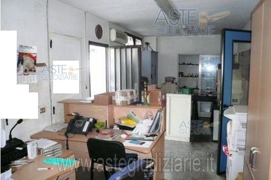 #8992 Capannone artigianale in vendita - foto 3