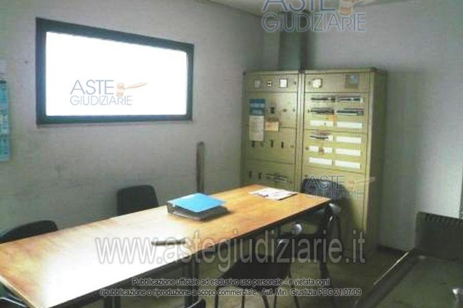 #8992 Capannone artigianale in vendita - foto 5