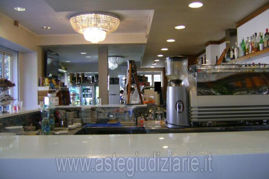 #9031 Locale commerciale uso Bar in vendita - foto 2