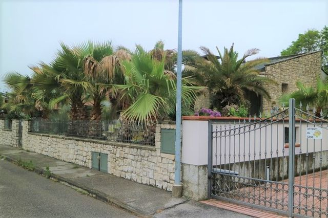Ville in vendita