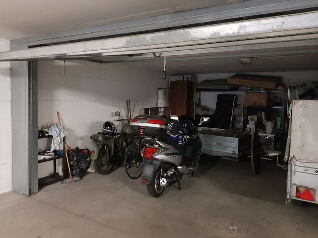 Garage in vendita