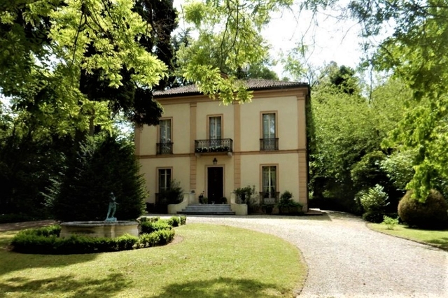 Ville in vendita