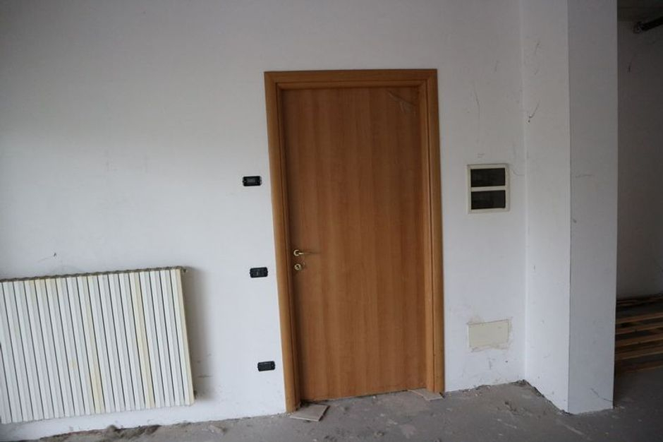 #9464 Negozio (sub 8) in complesso residenziale in vendita - foto 9