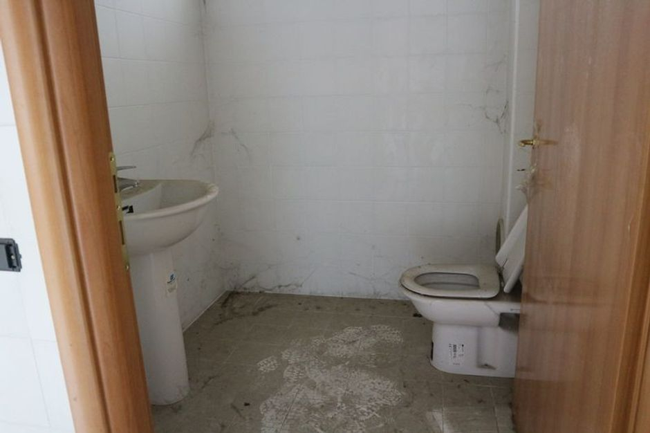 #9464 Negozio (sub 8) in complesso residenziale in vendita - foto 11
