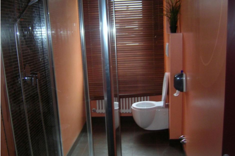 #9490 Centro benessere in centro storico in vendita - foto 4