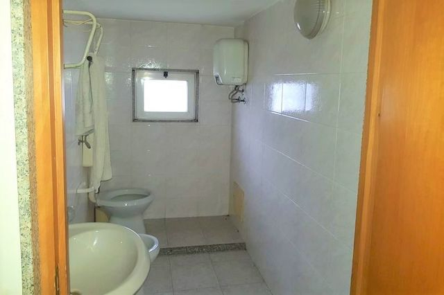Negozi in vendita