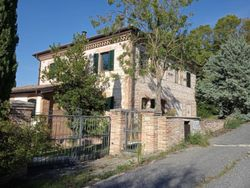 Colonial building - Lot 9521 (Auction 9521)