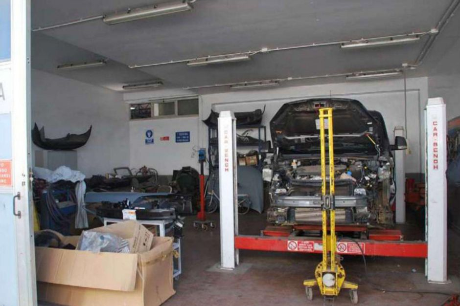 #9533 Complesso commerciale per carrozzeria e officina in vendita - foto 4