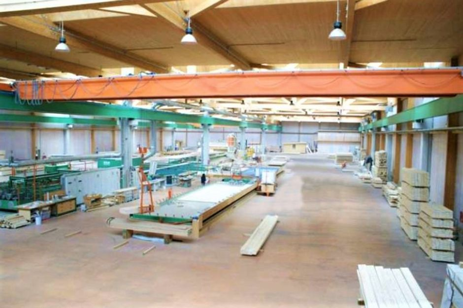 #9569 Complesso industriale con aree pertinenziali e terreno in vendita - foto 7