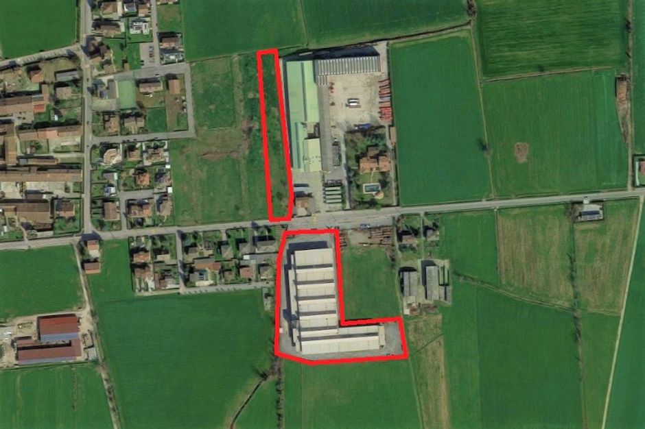 #9569 Complesso industriale con aree pertinenziali e terreno in vendita - foto 11