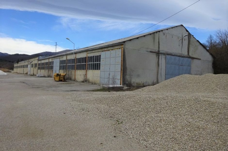 #9685 Complesso per produzione e lavorazione inerti in vendita - foto 2