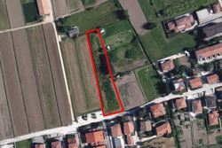 Agricultural land of , m - Lote 9778 (Subasta 9778)