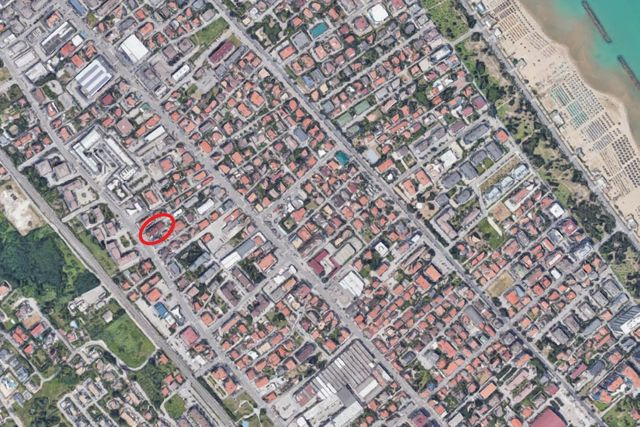 Negozi in vendita
