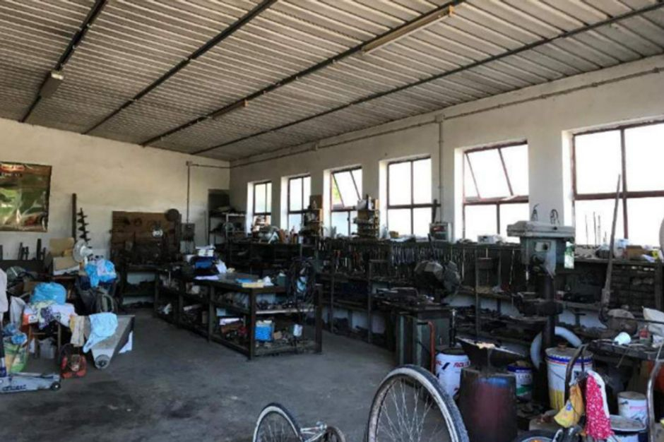 #9839 Ricovero agricolo con officina in vendita - foto 2