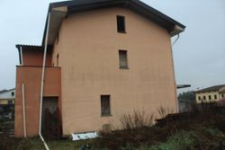 Portion of unfinished semi detached house - Lot 9877 (Auction 9877)