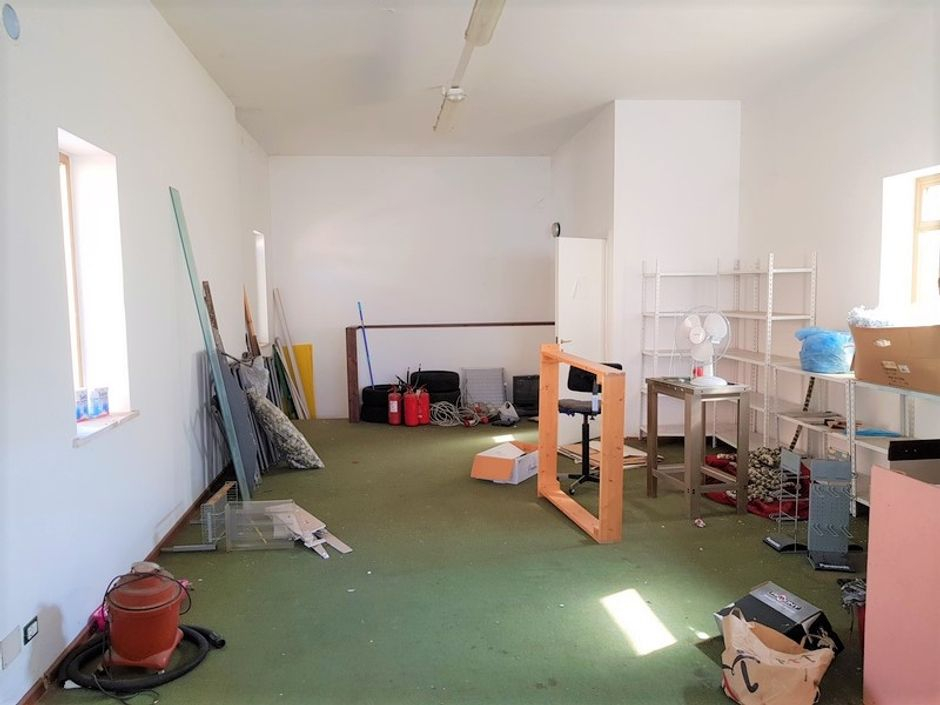 #9926 Locale commerciale duplex con deposito in vendita - foto 10