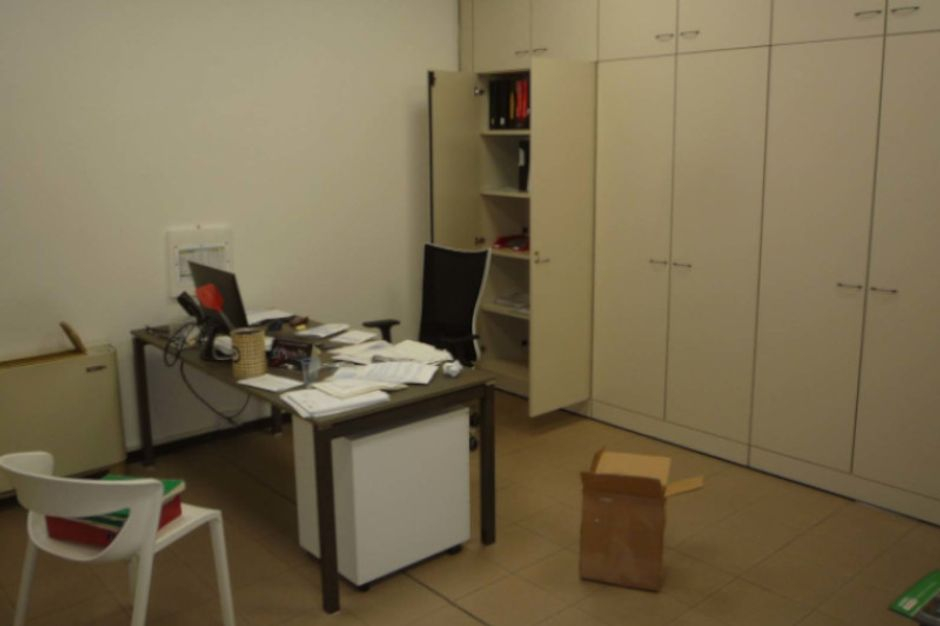 #9935 Porzione di capannone uso negozio in vendita - foto 8
