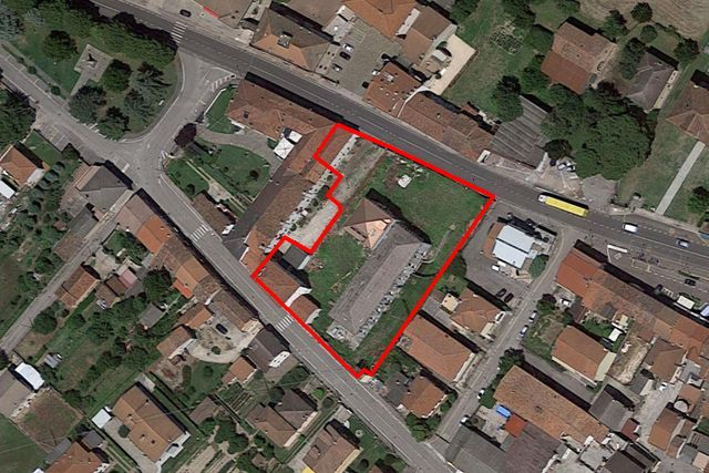 Palazzi in vendita