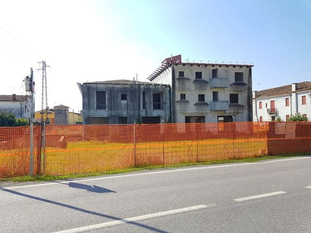 Palazzi in vendita