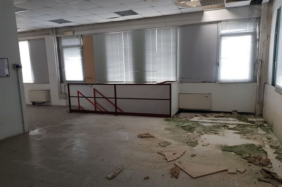 #9985 Porzione capannone e sistemazioni esterne in vendita - foto 7